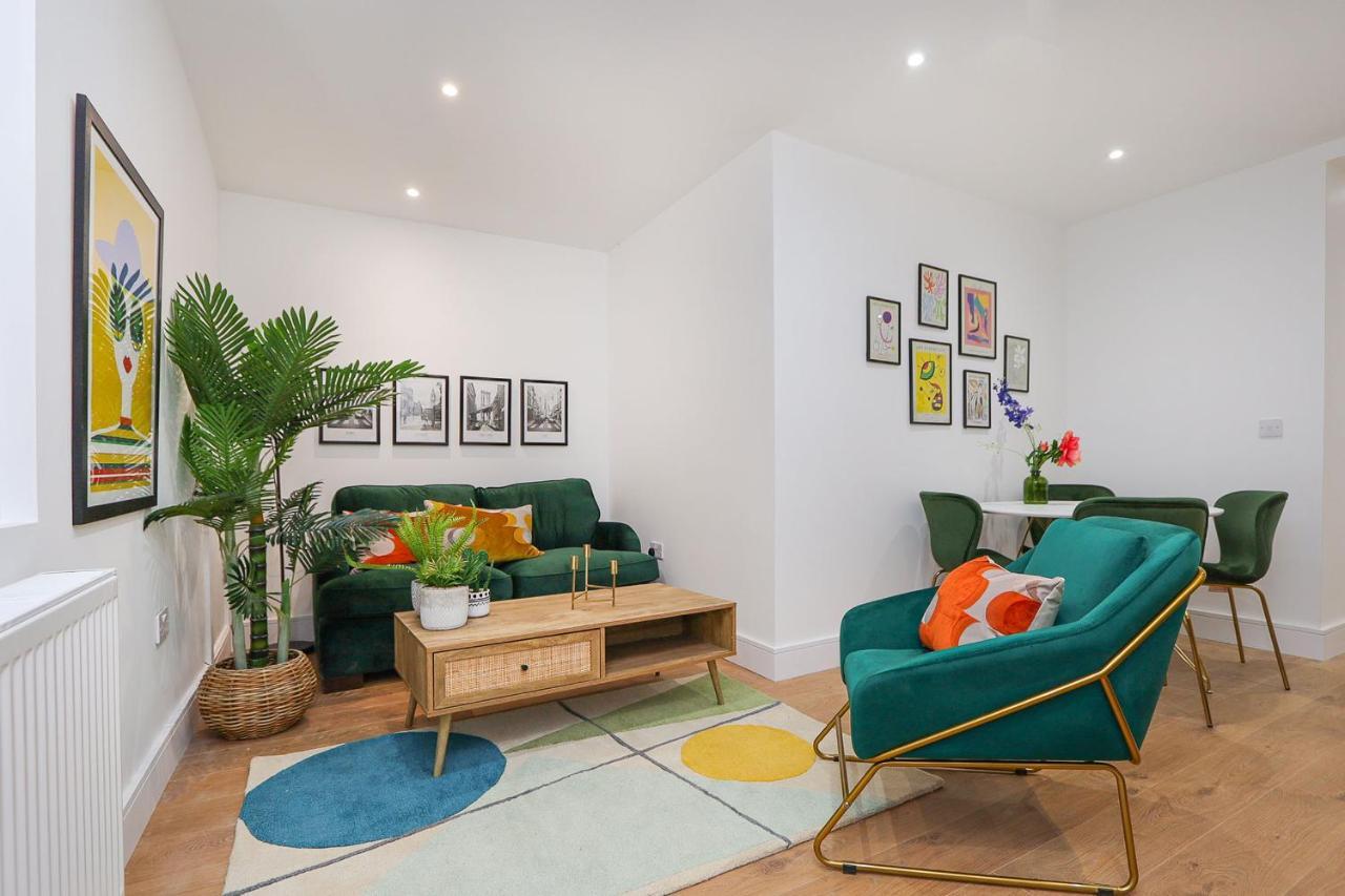The London Secret, 1 Bed Flat With Patio - Zone 2 Leilighet Eksteriør bilde